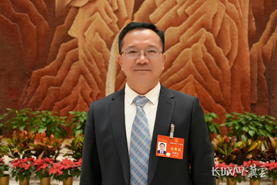 代表履責(zé)，兩會(huì)聲音｜中國樂凱黨委書記、董事長侯景濱履職盡責(zé)、建言獻(xiàn)策